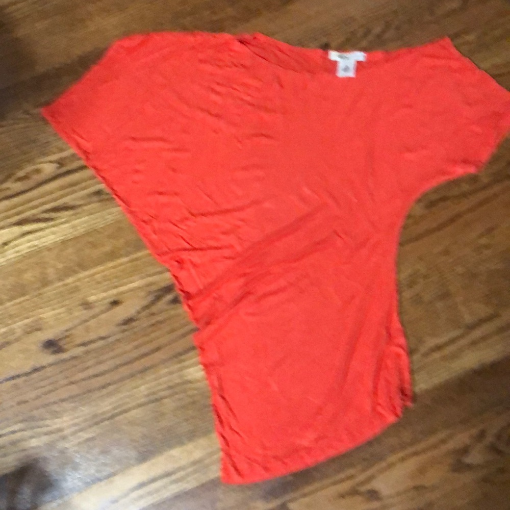 Show off your curves top